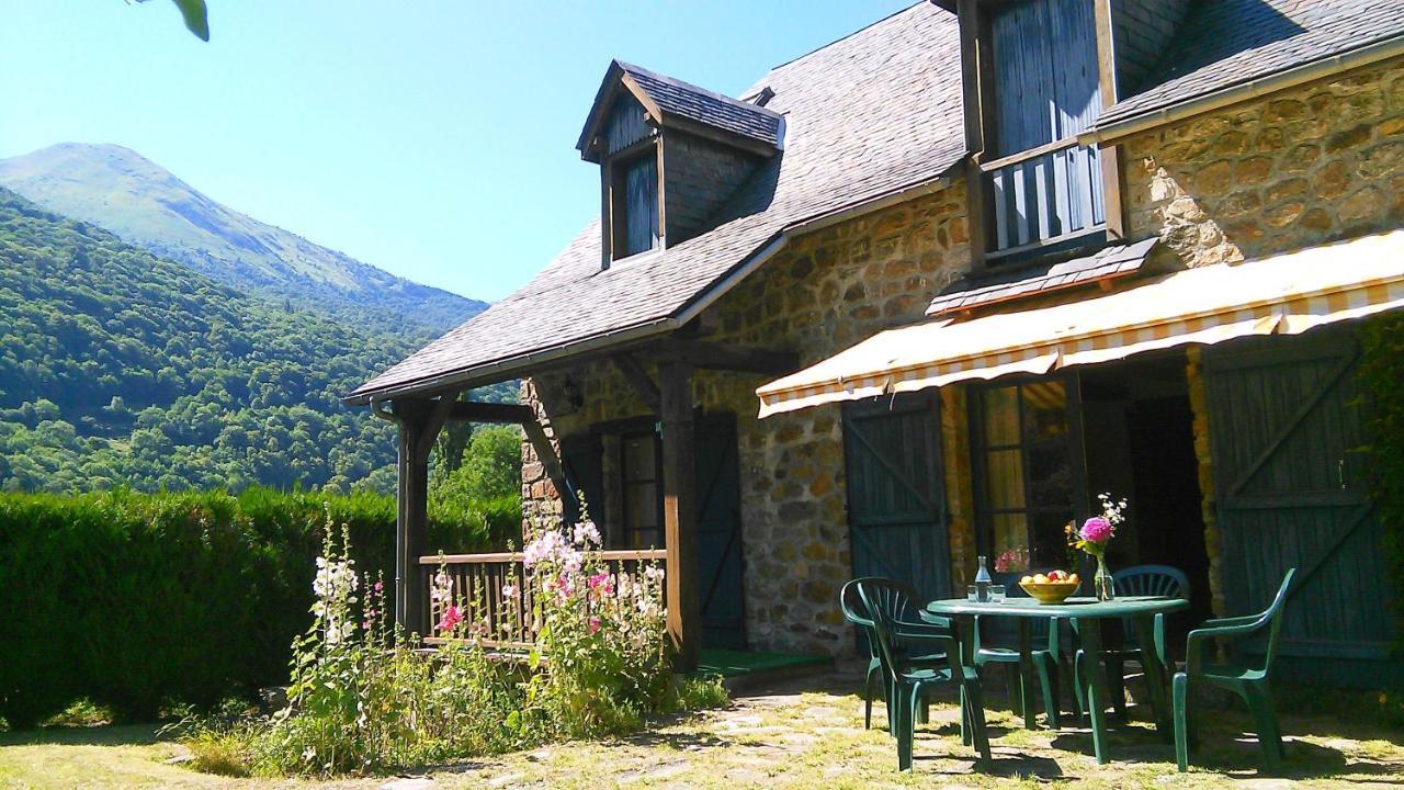 Maison La Luzienne - Lou Astiou Luz-Saint-Sauveur Exterior photo