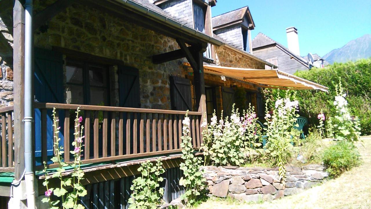 Maison La Luzienne - Lou Astiou Luz-Saint-Sauveur Exterior photo